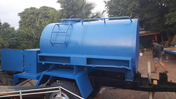 เทนเลอร์แท็คน้ำหลวง เก็บสีแล้ว พร้อมใช้