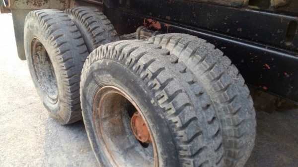 ขายรถสิบล้อ ร๊อคกี้ 2 เพลา สนใจติดต่อ 0898095958