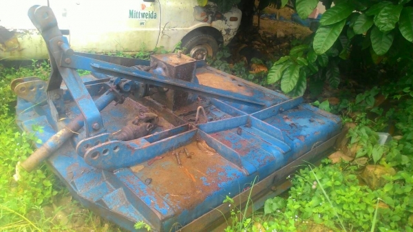 ขายอุปกรณ์ต่อพ่วงรถไถเครื่องตัดหญู้า 1.80เมตร สภาพดีพร้อมใช้