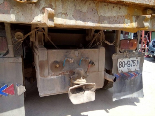 ขายดั้ม2เพลา 2คานหน้า FM3M มีลำโพงระบบลากพ่วง สภาพพร้อมใช้งาน เอกสารพร้อมโอน สนใจโทร 090-8588220คุณนะ 093-3258446คุณบิว หรือเข้าดูสินค้าอื่นๆได้ที่ www.truck.in.th/498 หรือเพจFacebook ณรงค์ ซื้อขายรถมือสอง (เว็บไซต์ส่วนตัว) หรือFacebook ตลาดรถมือสอง คุณนะ