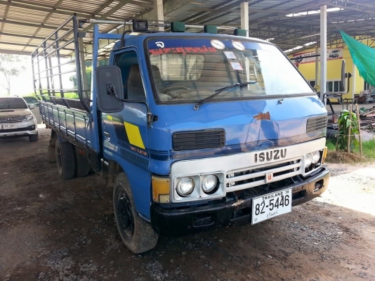 ขายรถ6ล้อ KS110แรง 4BE1 ยาว4.30เมตร สนใจโทร 090-8588220คุณนะ 093-3258446คุณบิว หรือเข้าดูสินค้าอื่นๆได้ที่ www.truck.in.th/498 หรือเพจFacebook ณรงค์ ซื้อขายรถมือสอง (เว็บไซต์ส่วนตัว) หรือFacebook ตลาดรถมือสอง คุณนะ