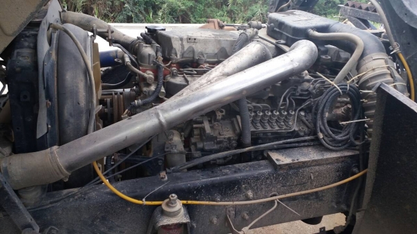 สิบล้อ อีซูซุ FVZ33M-260 ดั้มสามมิต สภาพดีสวยพร้อมใช้ ทะเบียนพร้อมโอน ราคา 1,180,000บ ต่อรองได้