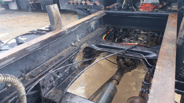 สิบล้อ อีซูซุ FVZ33M-260 ดั้มสามมิต สภาพดีสวยพร้อมใช้ ทะเบียนพร้อมโอน ราคา 1,180,000บ ต่อรองได้