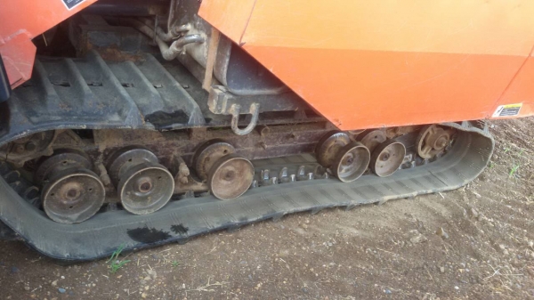 ขายรถเกี่ยวข้าวคูโบต้าDC 68 g ราคาพิเศษลดแบบสุดๆ ครับ  300,000  พร้อมทะเบียน