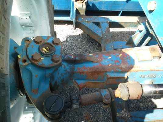 ขายฟอดร์ 8210 สองเพาคาราโร่ดันหน้าหางสามเล่มทะเบียน