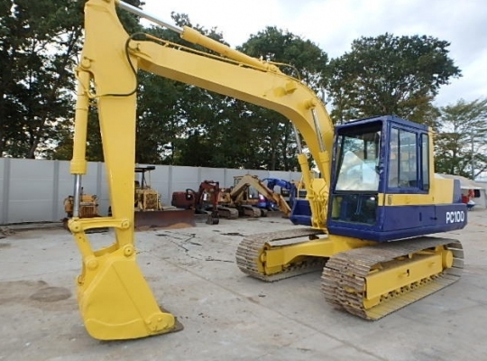 ขายKOMATSU PC100-3