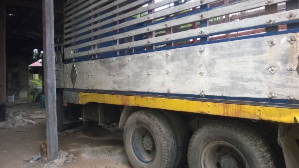 Hino 925  เครื่อง eh700 เพลาเดียวรถร่อง สภาพดีคับผม