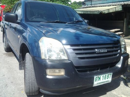 ISUZU D-MAX 2.5 DDI เครื่องแน่น สภาพดี สีสันสวย พร้อมใช้งาน