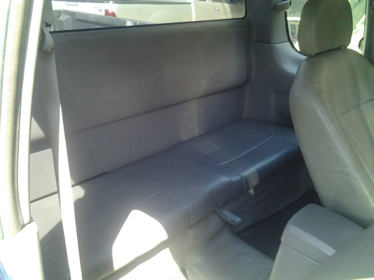 ISUZU D-MAX 2.5 DDI เครื่องแน่น สภาพดี สีสันสวย พร้อมใช้งาน