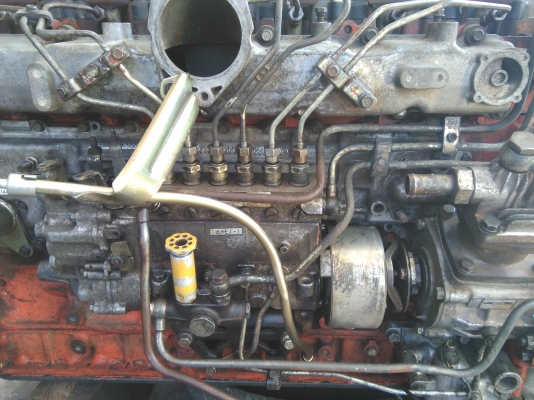 เครื่อง 6HE1 195 แรงม้า เครื่องไทย ยกลง เครื่อง 6HE1 195 แรงม้า เครื่องไทย ยกลง