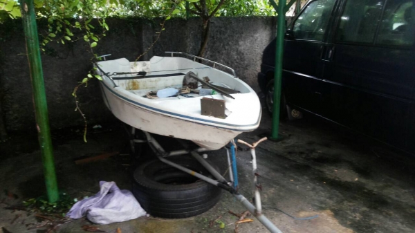 ขายด่วนเรือเร็วพร้อมเครื่อง ขายด่วนเรือเร็วพร้อมเครื่อง