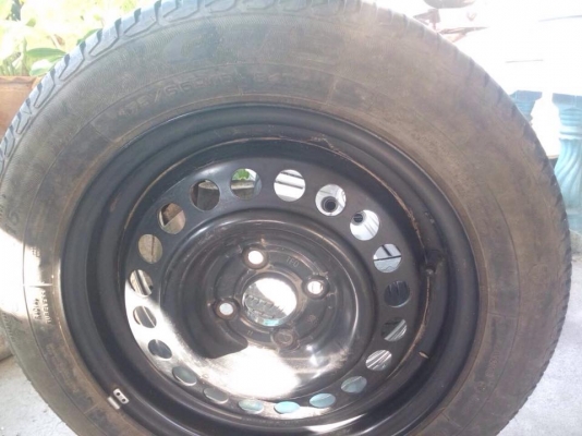 ยางhonda 175/65r15 มีกะบะ มีฝาครอบล้อ