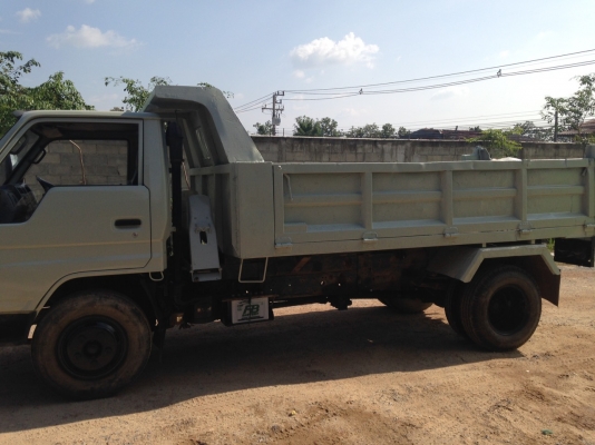 ขายรถดั๊ม 6 ล้อ ยี่ห้อโตโยต้า BU 300 (ต่อรองราคาได้)