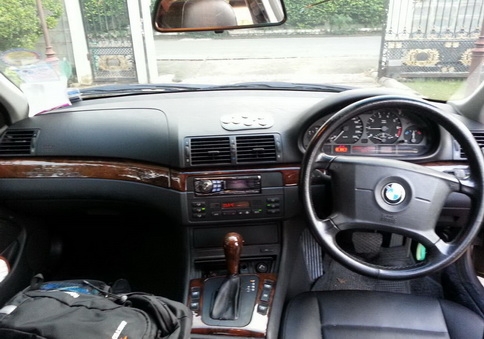ยังอยู่นะครับ คนที่สนใจ ภรรยาไม่อนุมัติครับ  ขาย รถบ้าน BMW 318i ( E46 ) at , ABS , Airbag Max 18&quot; ปี 2001 - - (&quot;v&quot;)
