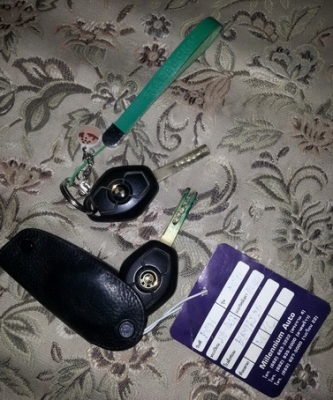 ยังอยู่นะครับ คนที่สนใจ ภรรยาไม่อนุมัติครับ  ขาย รถบ้าน BMW 318i ( E46 ) at , ABS , Airbag Max 18&quot; ปี 2001 - - (&quot;v&quot;)