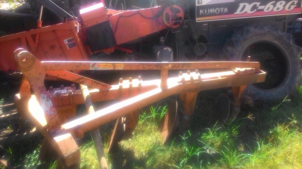 ขายครับ ผานบุกเบิกตราช้าง 4ใบรุ่น DP264L เหมาะสำหรับรถไถรุ่น 80 แรงม้าขึ้นไป