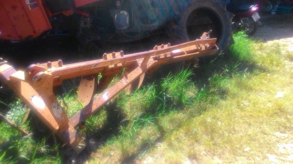 ขายครับ ผานบุกเบิกตราช้าง 4ใบรุ่น DP264L เหมาะสำหรับรถไถรุ่น 80 แรงม้าขึ้นไป