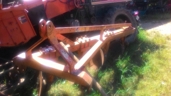 ขายครับ ผานบุกเบิกตราช้าง 4ใบรุ่น DP264L เหมาะสำหรับรถไถรุ่น 80 แรงม้าขึ้นไป