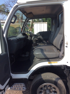 ISUZU 4ล้อ (ไม่ติดเวลา) พวงมาลัยพาว์เวอร์  เครื่องดี ครัทซีสวย แอร์เย็น ขาย 320,000 บาท ศุภากร 081-1903107 , 081-4252943