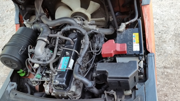 ขายด่วนรถยก TOYOTA 8FGออโต้ยก1.5ตันเสาสูง3เมตรยางตันหน้าหลังรถนอกนำเข้ายังไม่เคยใช้งานในเมืองไทยเลยรุ่นใหม่สุดๆขายถูกๆๆ