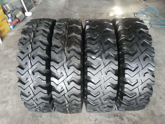 ยางก.ไก่สวยๆปี14 ชุดละ8500บ.