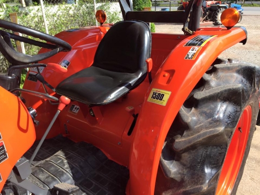 ขายรถไถ Kubota L4708(4WD) พร้อมใบมีดและผานพรวนLCS 24x6 พร้อมใช้งาน