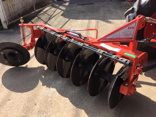 ขายรถไถ Kubota L4708(4WD) พร้อมใบมีดและผานพรวนLCS 24x6 พร้อมใช้งาน