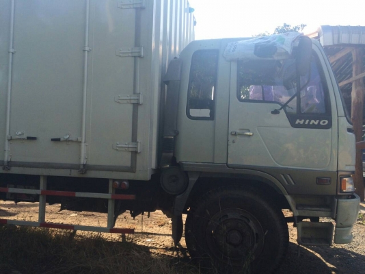 หกล้อ ฮีโน่ FF3H195ปี39ช่วงยาว 7.20ม สภาพดีสวยพร้อมใช้ ทะเบียนพร้อมโอน ราคา 590,000บ ต่อรองได้