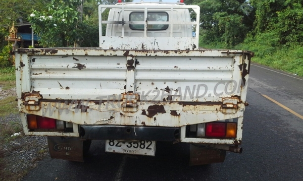 ISUZU NKR55EU1  เครื่อง 88 แรงม้า ปีจดทะเบียน 2534 กระบะยาว 3 เมตร