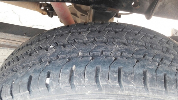 ISUZU NKR55EU1  เครื่อง 88 แรงม้า ปีจดทะเบียน 2534 กระบะยาว 3 เมตร