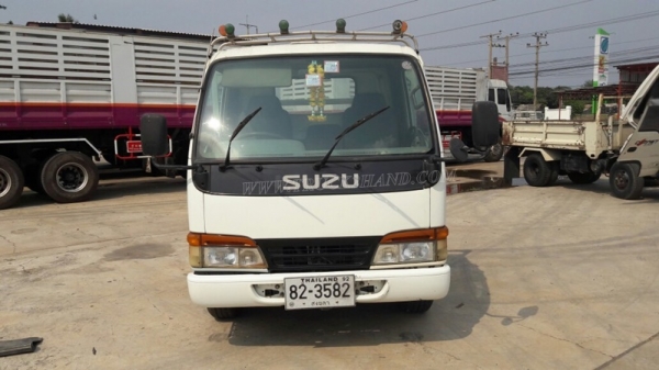 ISUZU NKR55EU1  เครื่อง 88 แรงม้า ปีจดทะเบียน 2534 กระบะยาว 3 เมตร