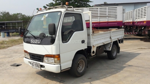 ISUZU NKR55EU1  เครื่อง 88 แรงม้า ปีจดทะเบียน 2534 กระบะยาว 3 เมตร