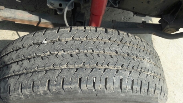 ISUZU NKR55EU1  เครื่อง 88 แรงม้า ปีจดทะเบียน 2534 กระบะยาว 3 เมตร