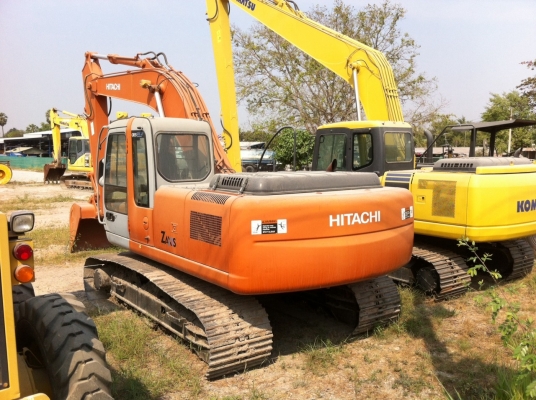 ขาย HITACHI รุ่น ZX200-1 รถสวย ปรับสภาพแล้ว