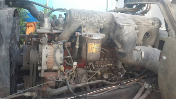 ขายด่วนรถบรรทุกสิบล้อ HINO 2 เพลา ช่วงยาว 7.50 เมตร ขายด่วนรถบรรทุกสิบล้อ HINO 2 เพลา ช่วงยาว 7.50 เมตร