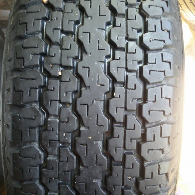 ล้อขอบ 16 พร้อมยาง bridgestone 245 70 16 ทั้งชุด 9,500