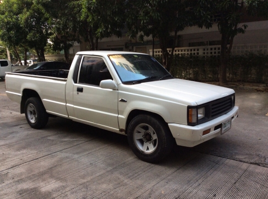 ขายรถกระบะ L200 ไซโคลนตอนเดียว ปี96 เครื่อง 4D56T เกียร์ธรรมดา เพาเวอร์ ภายในเบาะแยกสะอาดพวงมาลัยซิ่ง ตัวถังเดิมๆพื้นกระบะไม่ผุ คัสซีดีไม่ผุไม่แดง ห้องเครื่องเดิมๆเครื่องแน่นมาก ช่วงล่างแน่น แม็ก15" รถขับดีมากๆพร้อมใช้งานได้เลยครับ ภาษี59 ขายด่วนครับ