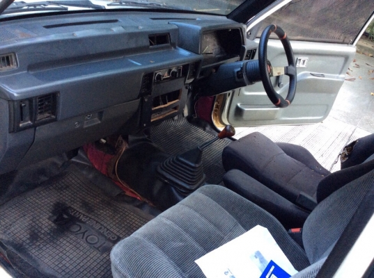 ขายรถกระบะ L200 ไซโคลนตอนเดียว ปี96 เครื่อง 4D56T เกียร์ธรรมดา เพาเวอร์ ภายในเบาะแยกสะอาดพวงมาลัยซิ่ง ตัวถังเดิมๆพื้นกระบะไม่ผุ คัสซีดีไม่ผุไม่แดง ห้องเครื่องเดิมๆเครื่องแน่นมาก ช่วงล่างแน่น แม็ก15" รถขับดีมากๆพร้อมใช้งานได้เลยครับ ภาษี59 ขายด่วนครับ