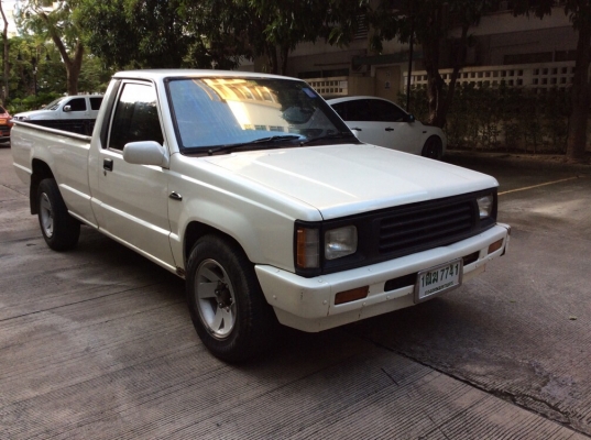 ขายรถกระบะ L200 ไซโคลนตอนเดียว ปี96 เครื่อง 4D56T เกียร์ธรรมดา เพาเวอร์ ภายในเบาะแยกสะอาดพวงมาลัยซิ่ง ตัวถังเดิมๆพื้นกระบะไม่ผุ คัสซีดีไม่ผุไม่แดง ห้องเครื่องเดิมๆเครื่องแน่นมาก ช่วงล่างแน่น แม็ก15" รถขับดีมากๆพร้อมใช้งานได้เลยครับ ภาษี59 ขายด่วนครับ