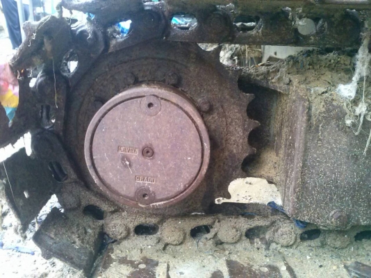 ขายรถแบคโฮ 2 คัน KOMATSU PC45R-8 กับ KOMATSU PC30MR-1 เอกสารอินวอย ราคารวม2คัน 680000