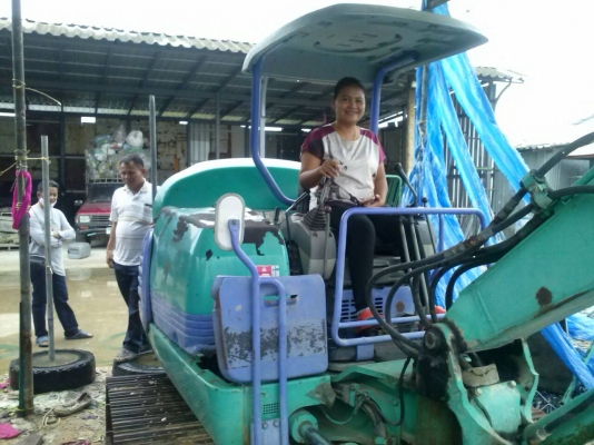 ขายรถแบคโฮ 2 คัน KOMATSU PC45R-8 กับ KOMATSU PC30MR-1 เอกสารอินวอย ราคารวม2คัน 680000