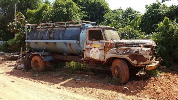 ขายรถน้ำ 6 ล้อหัวยาว เอกสารเล่มทะเบียนครบ เครื่อง DA120 ราคาคุยกันได้ครับ