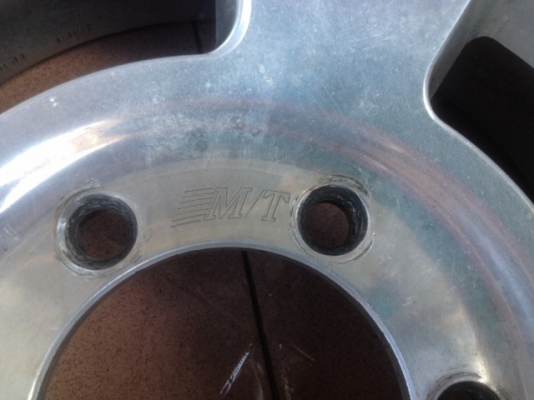 ล้อ MICKEY THOMPSON อเมกาเเท้ขอบ15กว้าง10นิ้วอ๊อฟลึกสุดๆเก่าญี่ปุ่นสวยๆ6รู139