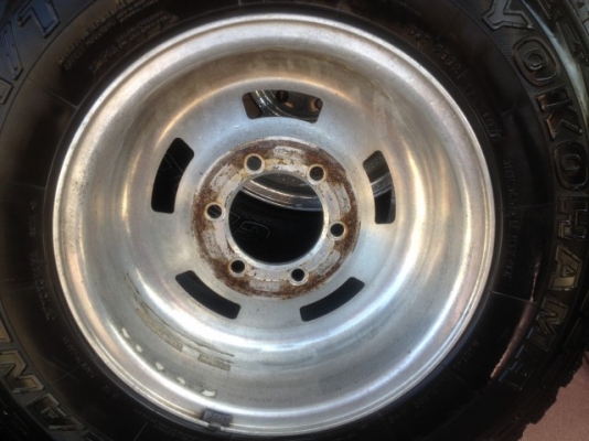 ล้อ MICKEY THOMPSON อเมกาเเท้ขอบ15กว้าง10นิ้วอ๊อฟลึกสุดๆเก่าญี่ปุ่นสวยๆ6รู139