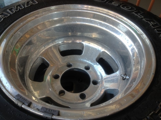 ล้อ MICKEY THOMPSON อเมกาเเท้ขอบ15กว้าง10นิ้วอ๊อฟลึกสุดๆเก่าญี่ปุ่นสวยๆ6รู139