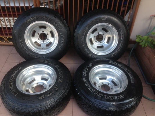 ล้อ MICKEY THOMPSON อเมกาเเท้ขอบ15กว้าง10นิ้วอ๊อฟลึกสุดๆเก่าญี่ปุ่นสวยๆ6รู139