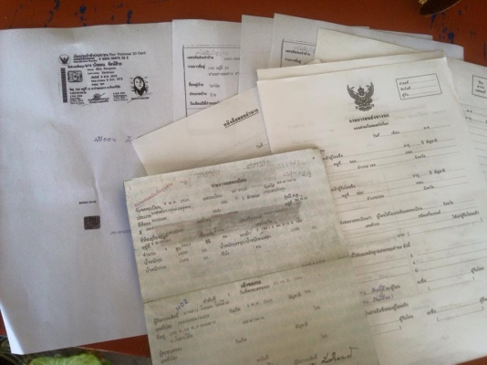 ขายครับ นิสันหัวเดียว เครื่อง2700ฝาดำ. คัสชีสวยไม่มีที่ติ เครื่องดีมาก วิ่งไกล งานนักสะบาย หน้าเดิม. ห้องเครื่องสวย. ภายในหัวสวยทุกอย่างครบ. กะบะด้านข้างมีผุนิดหน่อย. พื้นไม่ผุ. คอกเหล็กสวยๆพร้อมบรรทุก. ยางดีทุกเส้น เอกสารครบพร้อมโอน. ภาสีขาด2ปีกว่า. ราค ขายครับ นิสันหัวเดียว เครื่อง2700ฝาดำ. คัสชีสวยไม่มีที่ติ เครื่องดีมาก วิ่งไกล งานนักสะบาย หน้าเดิม. ห้องเครื่องสวย. ภายในหัวสวยทุกอย่างครบ. กะบะด้านข้างมีผุนิดหน่อย. พื้นไม่ผุ. คอกเหล็กสวยๆพร้อมบรรทุก. ยางดีทุกเส้น เอกสารครบพร้อมโอน. ภาสีขาด2ปีกว่า. ราค