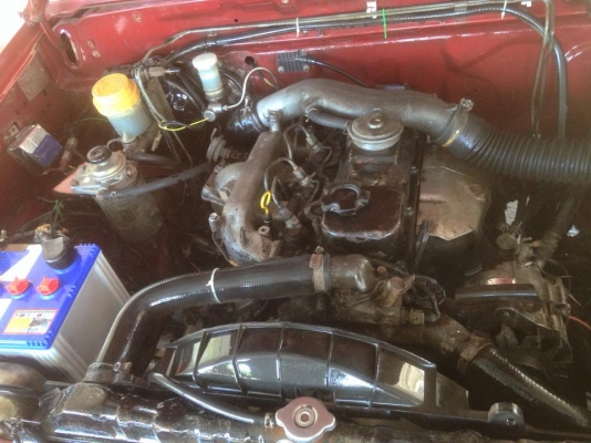 ขายครับ นิสันหัวเดียว เครื่อง2700ฝาดำ. คัสชีสวยไม่มีที่ติ เครื่องดีมาก วิ่งไกล งานนักสะบาย หน้าเดิม. ห้องเครื่องสวย. ภายในหัวสวยทุกอย่างครบ. กะบะด้านข้างมีผุนิดหน่อย. พื้นไม่ผุ. คอกเหล็กสวยๆพร้อมบรรทุก. ยางดีทุกเส้น เอกสารครบพร้อมโอน. ภาสีขาด2ปีกว่า. ราค ขายครับ นิสันหัวเดียว เครื่อง2700ฝาดำ. คัสชีสวยไม่มีที่ติ เครื่องดีมาก วิ่งไกล งานนักสะบาย หน้าเดิม. ห้องเครื่องสวย. ภายในหัวสวยทุกอย่างครบ. กะบะด้านข้างมีผุนิดหน่อย. พื้นไม่ผุ. คอกเหล็กสวยๆพร้อมบรรทุก. ยางดีทุกเส้น เอกสารครบพร้อมโอน. ภาสีขาด2ปีกว่า. ราค