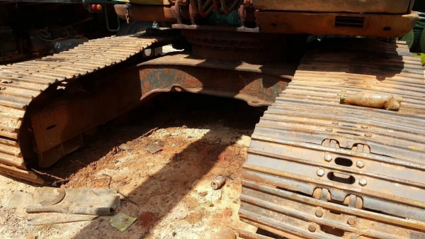 ขายแบคโฮ KOBELCO SK200-5 เอกสารสัญญาซื้อขาย รถใช้งานได้ปกติ ราคาต่อรองได้ ขายแบคโฮ KOBELCO SK200-5 เอกสารสัญญาซื้อขาย รถใช้งานได้ปกติ ราคาต่อรองได้