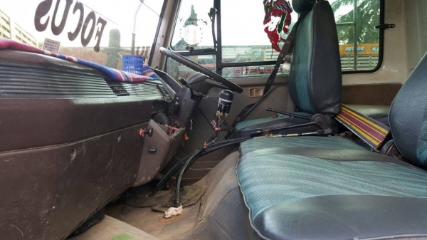 ขายไอ้หลง FN527M-A วางเครื่อง 6D16 Turbo 220 แรงม้า เกียร์ 10 สปีด คัสซีมีปะหน่อยช่วงแท่นเพลาโบกี้ ทะเบียนพร้อมโอน จัดแนนซ์ให้ด้วยครับ ขายไอ้หลง FN527M-A วางเครื่อง 6D16 Turbo 220 แรงม้า เกียร์ 10 สปีด คัสซีมีปะหน่อยช่วงแท่นเพลาโบกี้ ทะเบียนพร้อมโอน จัดแนนซ์ให้ด้วยครับ